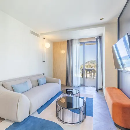 Ξενοδοχείο Europa Palace 5*