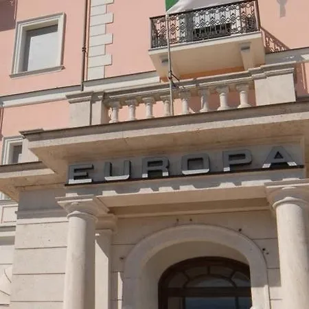 Europa 5*