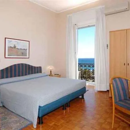 מלון Europa Palace סנרמו