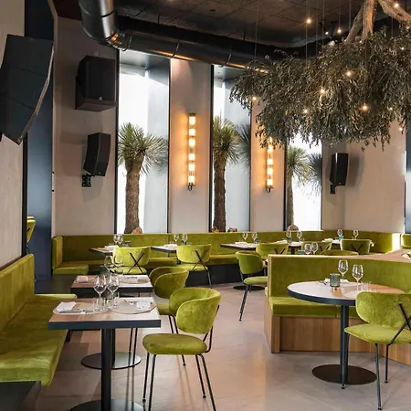 מלון Europa Palace